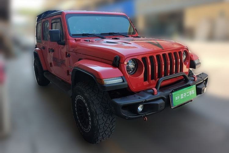 Used Jeep Wrangler 2019 2.0T Sahara Four-Door Version China VI Emission Standard Front Right 45 Deg