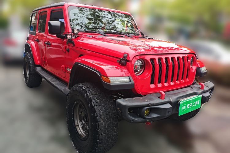 Used Jeep Wrangler 2019 2.0T Sahara 4-Door Version China V Standard Front Right 45 Deg