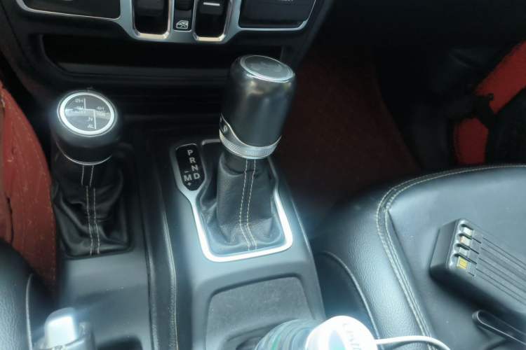 Used Jeep Wrangler  Gear Lever