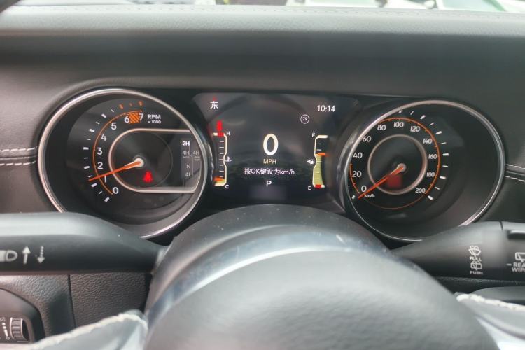 Used Jeep Wrangler 2019 2.0T Sahara Four-Door Version China VI Emission Standard Instrument Cluster