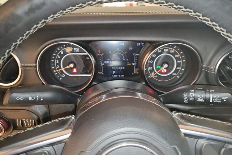 Used Jeep Wrangler 2019 2.0T Sahara 4-Door Version China V Standard Instrument Cluster
