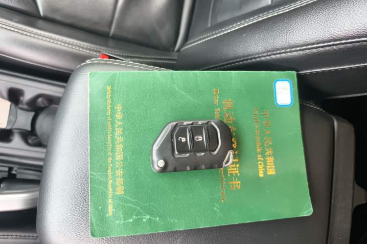 Used Jeep Wrangler 2019 2.0T Sahara Four-Door Version China VI Emission Standard Interior 1