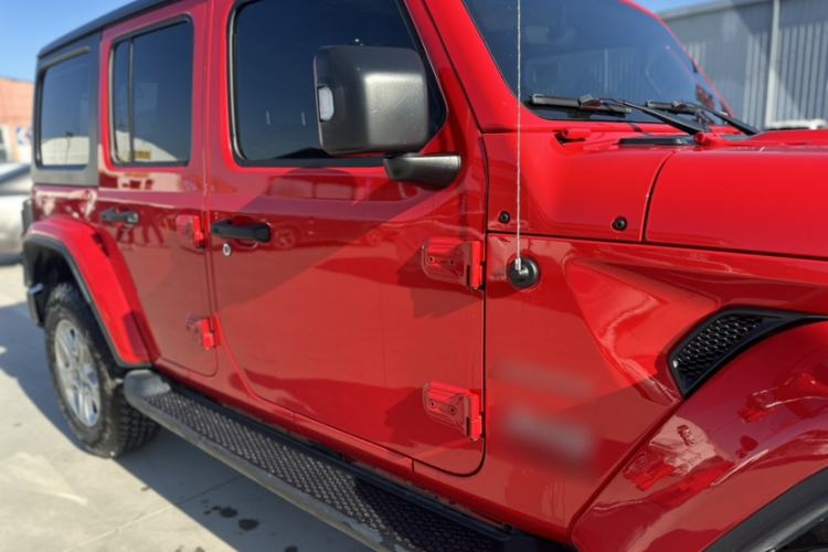 Used Jeep Wrangler 2019 2.0T Sahara Four-Door Version China VI Emission Standard Interior 10