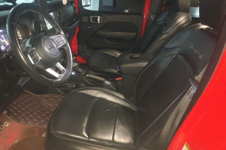 Used Jeep Wrangler 2019 2.0T Sahara 4-Door Version China V Standard Left Front Seat