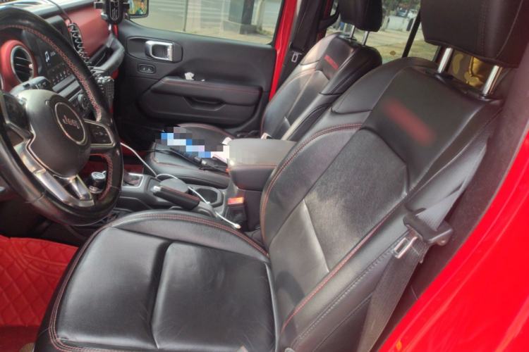 Used Jeep Wrangler 2019 2.0T Rubicon Four-Door Version China VI Emission Standard Left Front Seat
