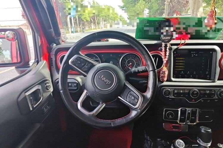 Used Jeep Wrangler 2019 2.0T Rubicon Four-Door Version China VI Emission Standard Steering Wheel