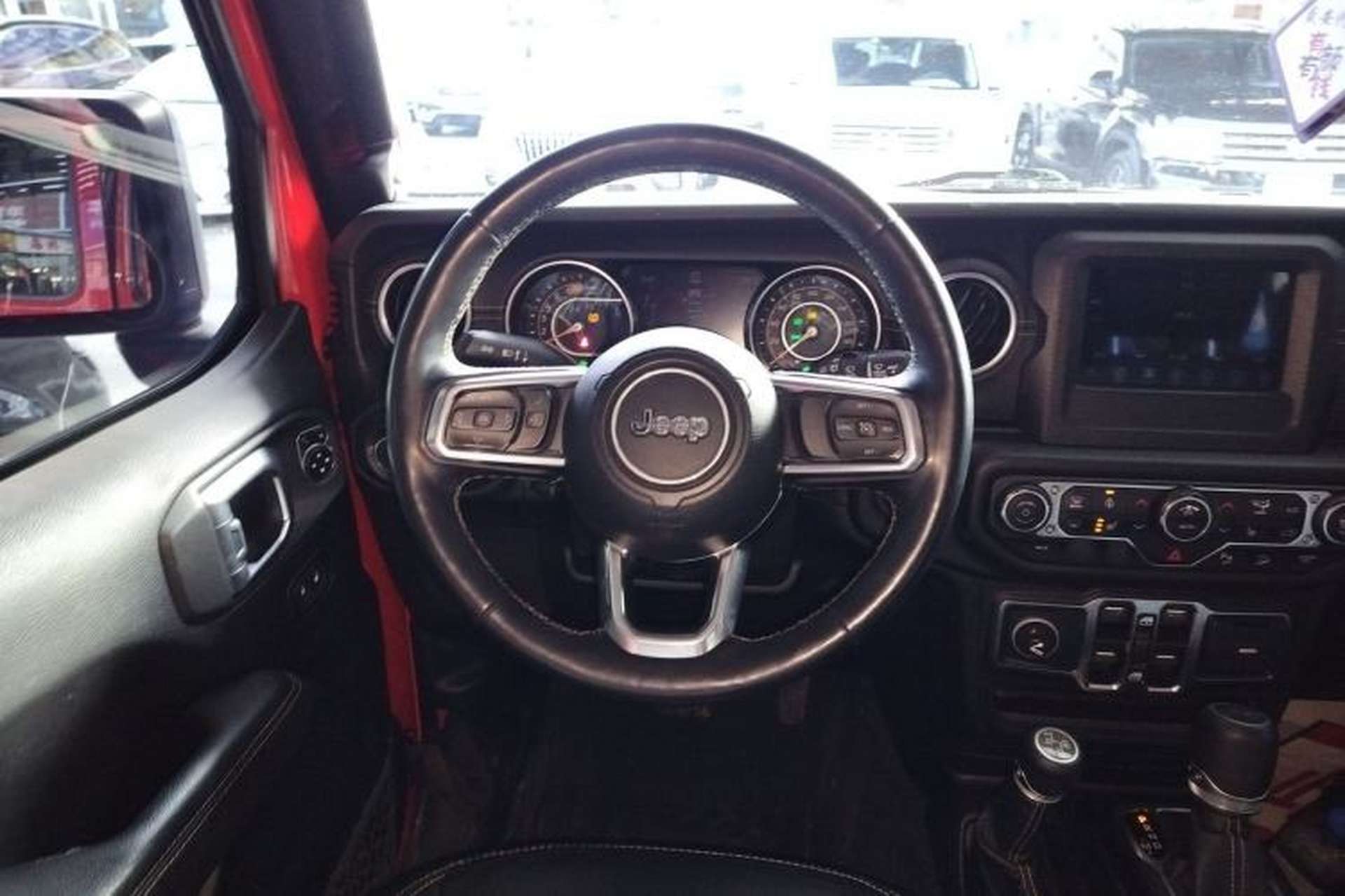 Used Jeep Wrangler 2019 2.0T Sahara Four-Door Version China VI Emission Standard Steering Wheel