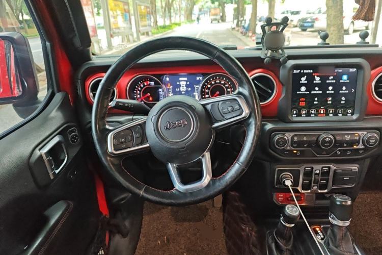 Used Jeep Wrangler 2019 2.0T Rubicon Four-Door Version China V Emission Standard Steering Wheel