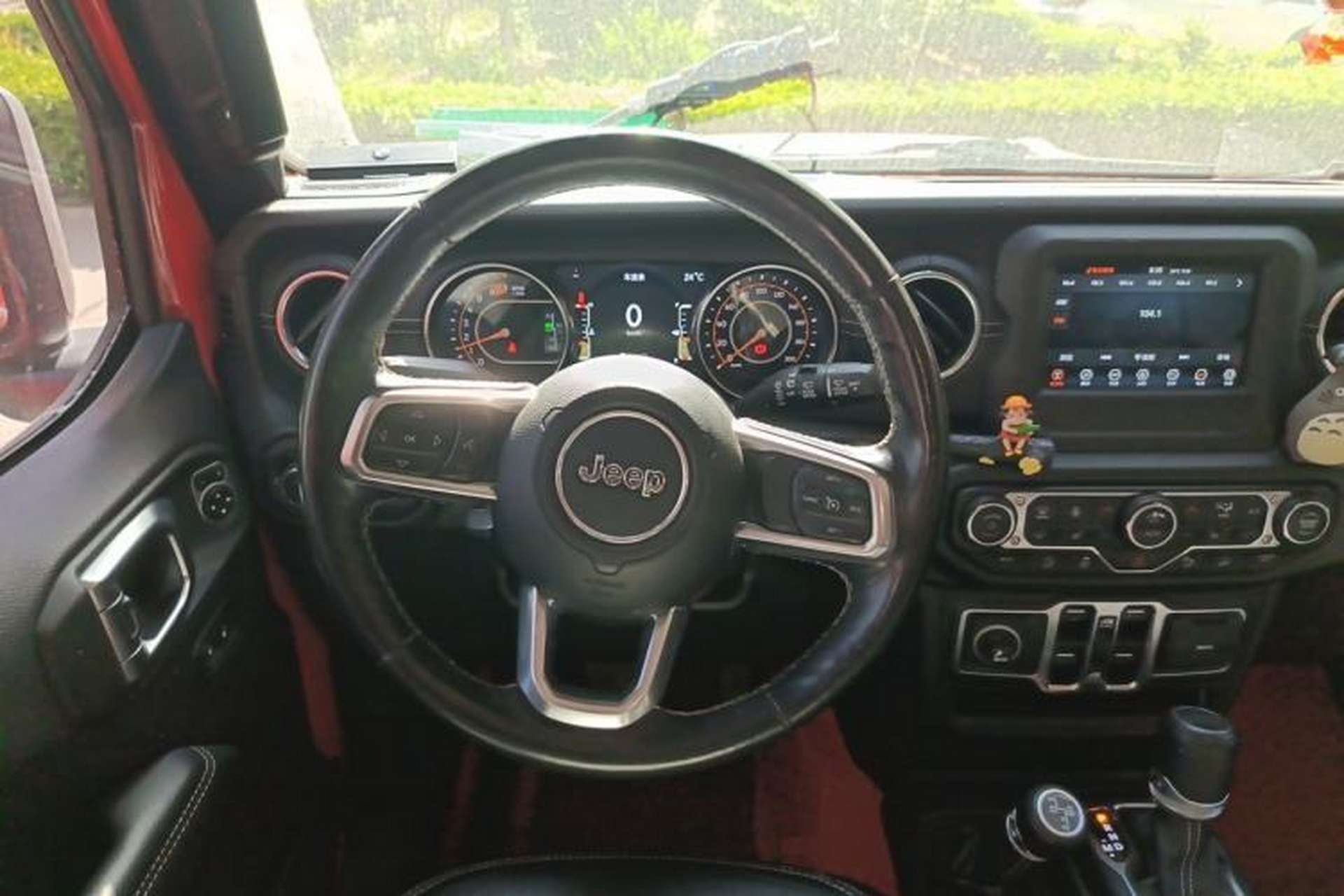 Used Jeep Wrangler 2019 2.0T Sahara Four-Door Version China VI Emission Standard Steering Wheel