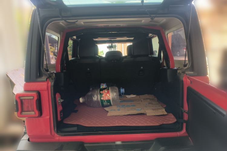 Used Jeep Wrangler  Trunk