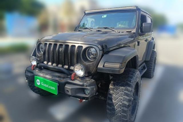 Used Jeep Wrangler 2019 2.0T Sahara Two-Door Version China VI Emission Standard