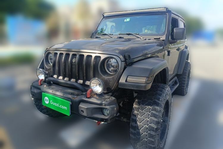 Used Jeep Wrangler 2019 2.0T Sahara Two-Door Version China VI Emission Standard Guazi used car, China used car export, Used car for sale, Used  cars, Cheapest cars for sale