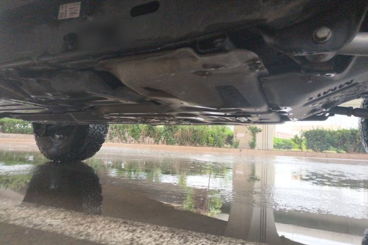 Used Jeep Wrangler 2019 2.0T Sahara Four-Door Prestige Edition China V Standard Chassis Front Right