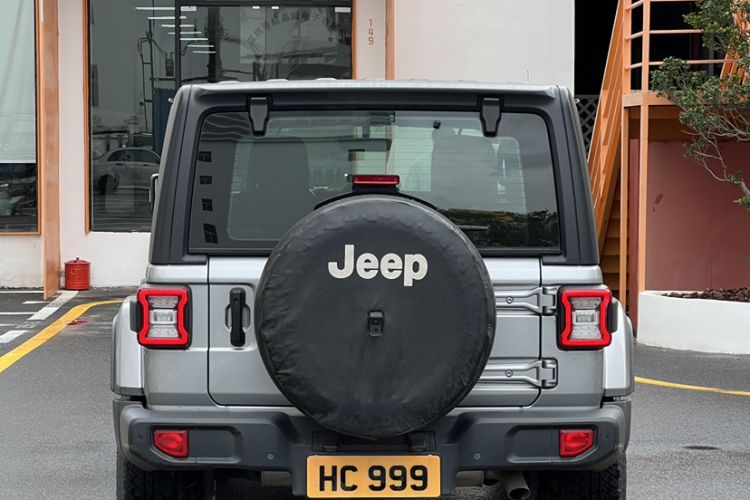 Used Jeep Wrangler 2019 2.0T Sahara Four-Door Version China VI Emission Standard Exterior 1
