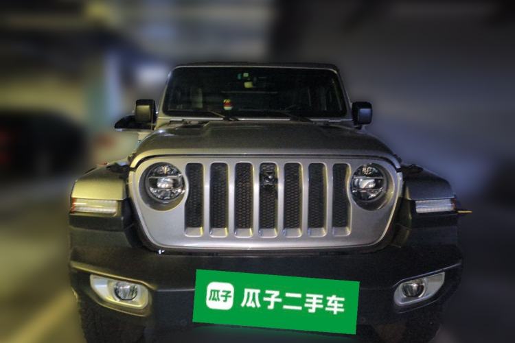 Used Jeep Wrangler 2019 2.0T Sahara Four-Door Version China VI Emission Standard Front
