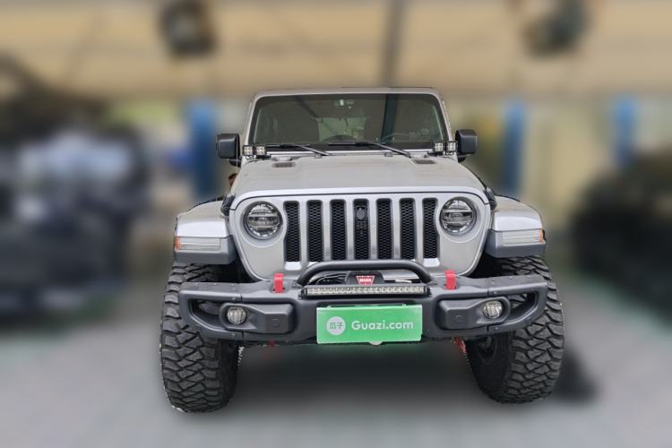 Used Jeep Wrangler 2019 2.0T Sahara Four-Door Version China VI Emission Standard Front