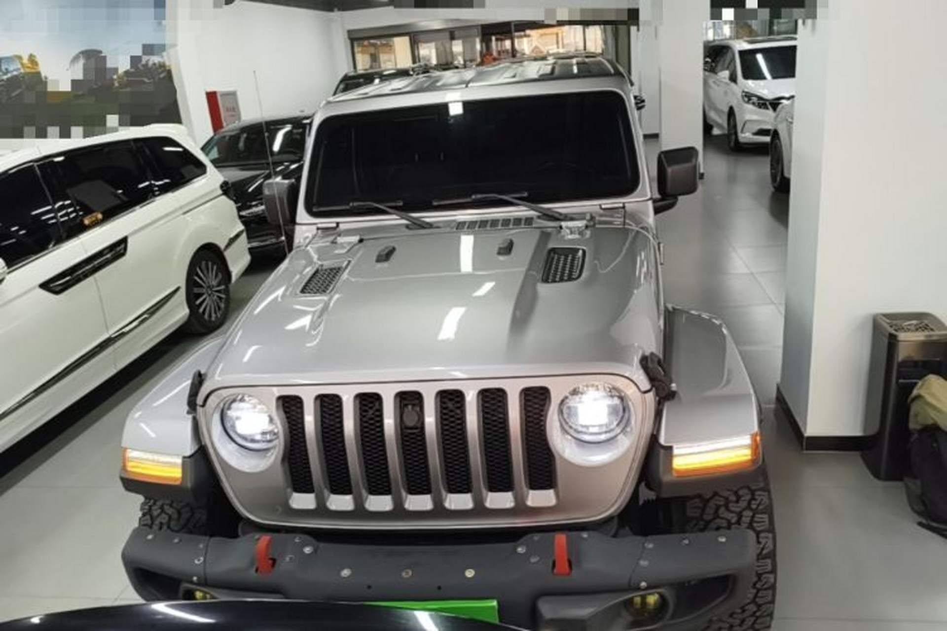 Used Jeep Wrangler 2019 2.0T Sahara Four-Door Version China VI Emission Standard Front