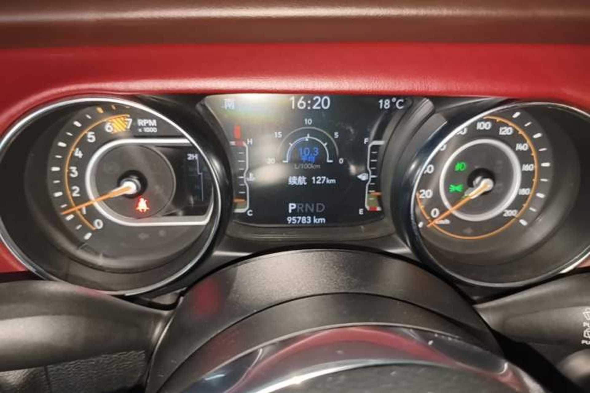 Used Jeep Wrangler 2019 2.0T Sahara Four-Door Version China VI Emission Standard Instrument Cluster