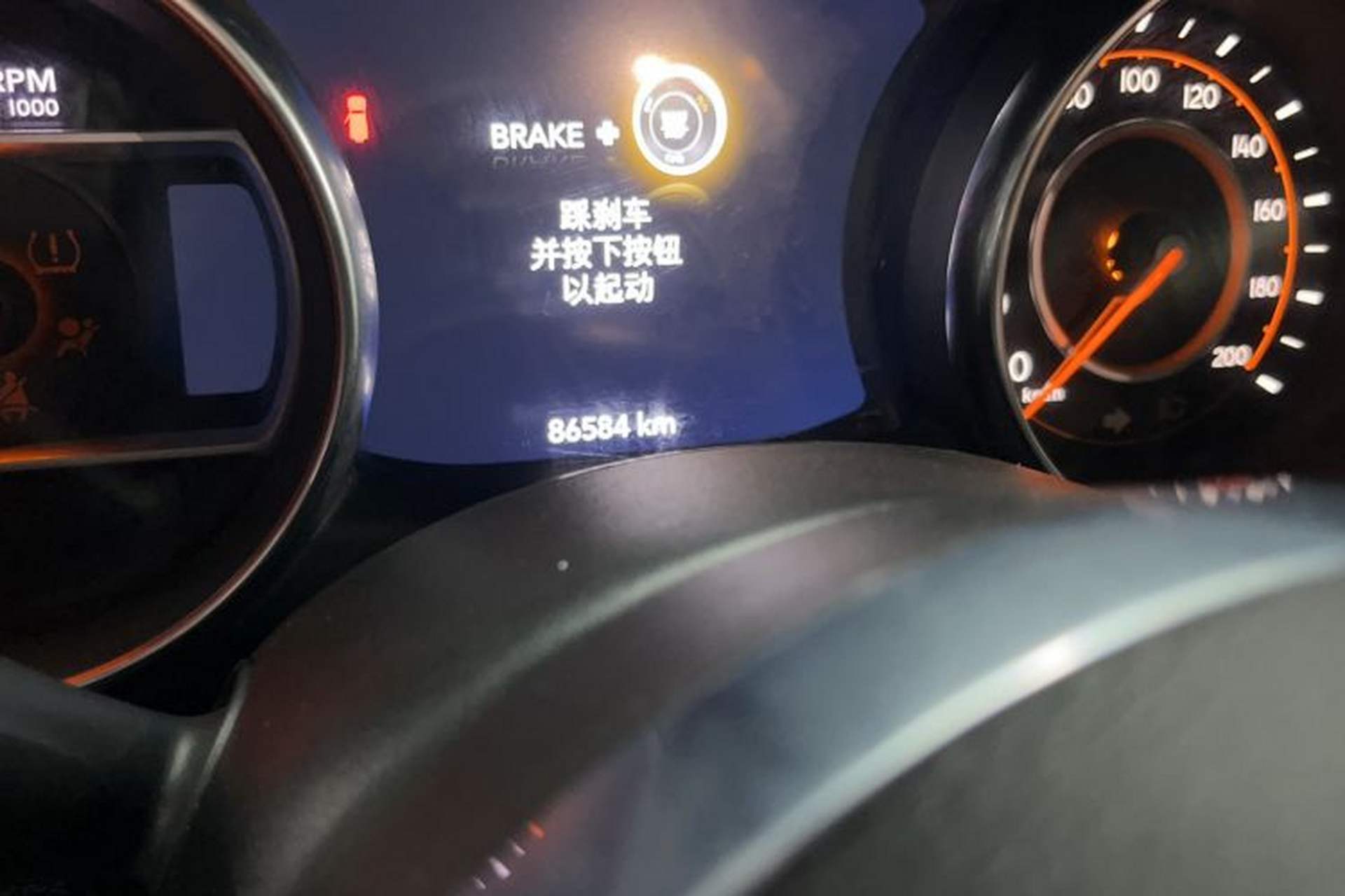 Used Jeep Wrangler 2019 2.0T Sahara Four-Door Version China VI Emission Standard Odometer Close Up