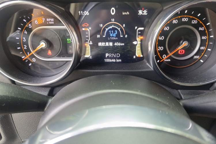 Used Jeep Wrangler 2019 2.0T Sahara 4-Door Version China V Standard Odometer Close Up