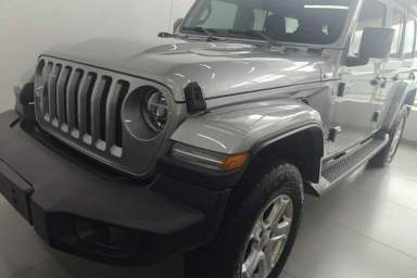 Used Jeep Wrangler 2019 2.0T Sahara Four-Door Version China VI Emission Standard