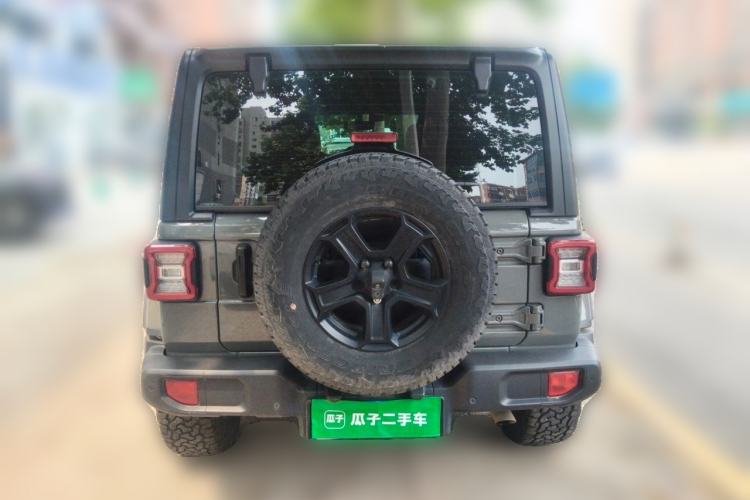 Used Jeep Wrangler 2019 2.0T Sahara 4-Door Version China V Standard Rear