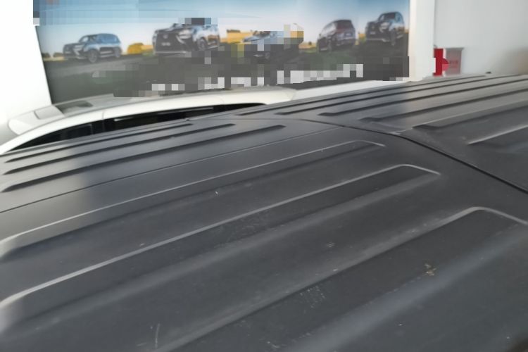 Used Jeep Wrangler 2019 2.0T Sahara Four-Door Version China VI Emission Standard Roof