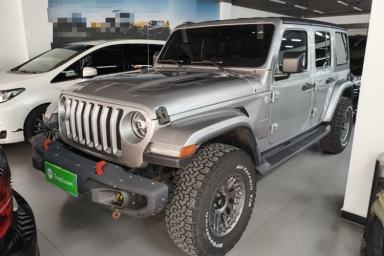 Used Jeep Wrangler 2019 2.0T Sahara Four-Door Version China VI Emission Standard