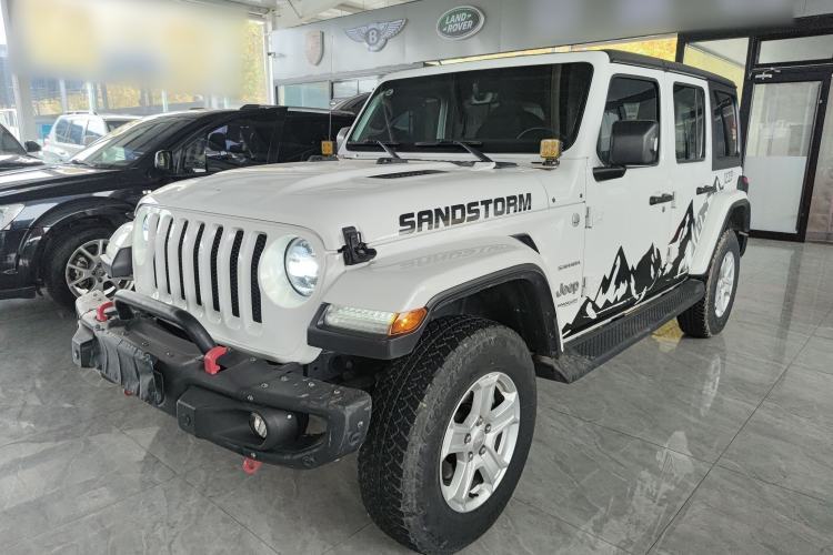 Used Jeep Wrangler 2019 2.0T Sahara Four-Door Version China VI Emission Standard Guazi used car, China used car export, Used car for sale, Used  cars, Cheapest cars for sale