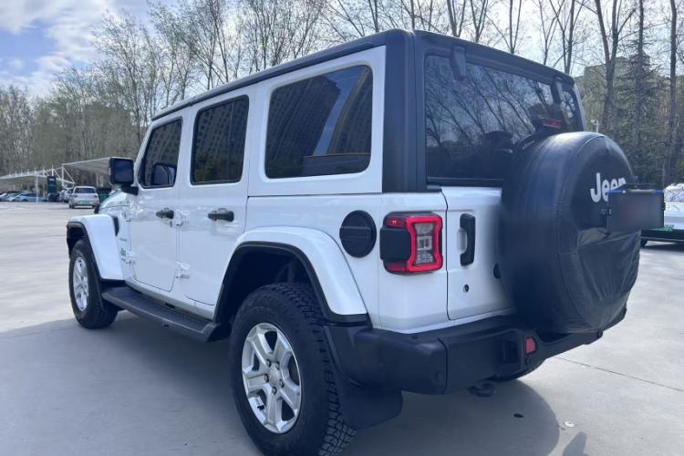 Used Jeep Wrangler 2019 2.0T Sahara Four-Door Version China VI Emission Standard Exterior 5
