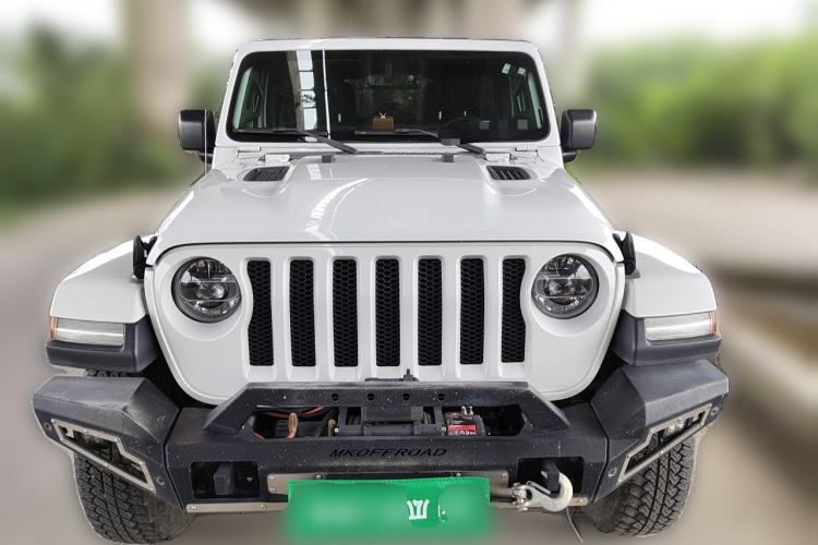 Used Jeep Wrangler 2019 2.0T Sahara Four-Door Version China VI Emission Standard Front