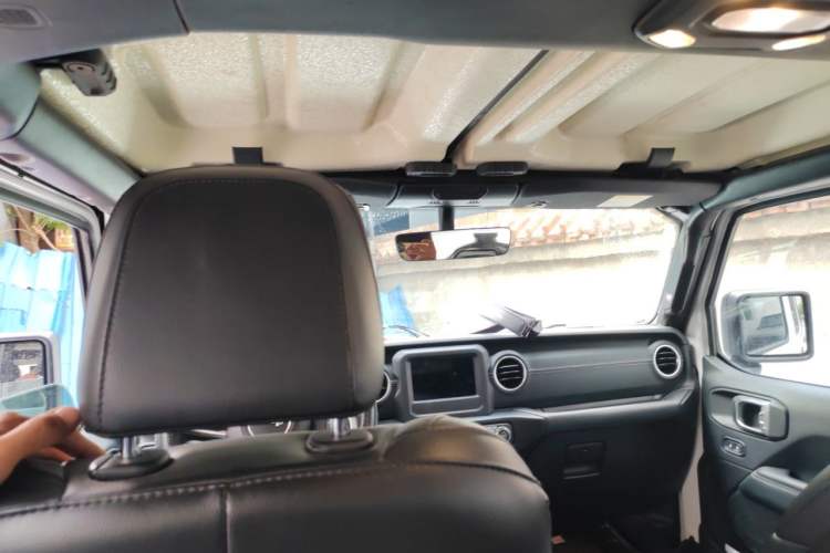 Used Jeep Wrangler  Headliner