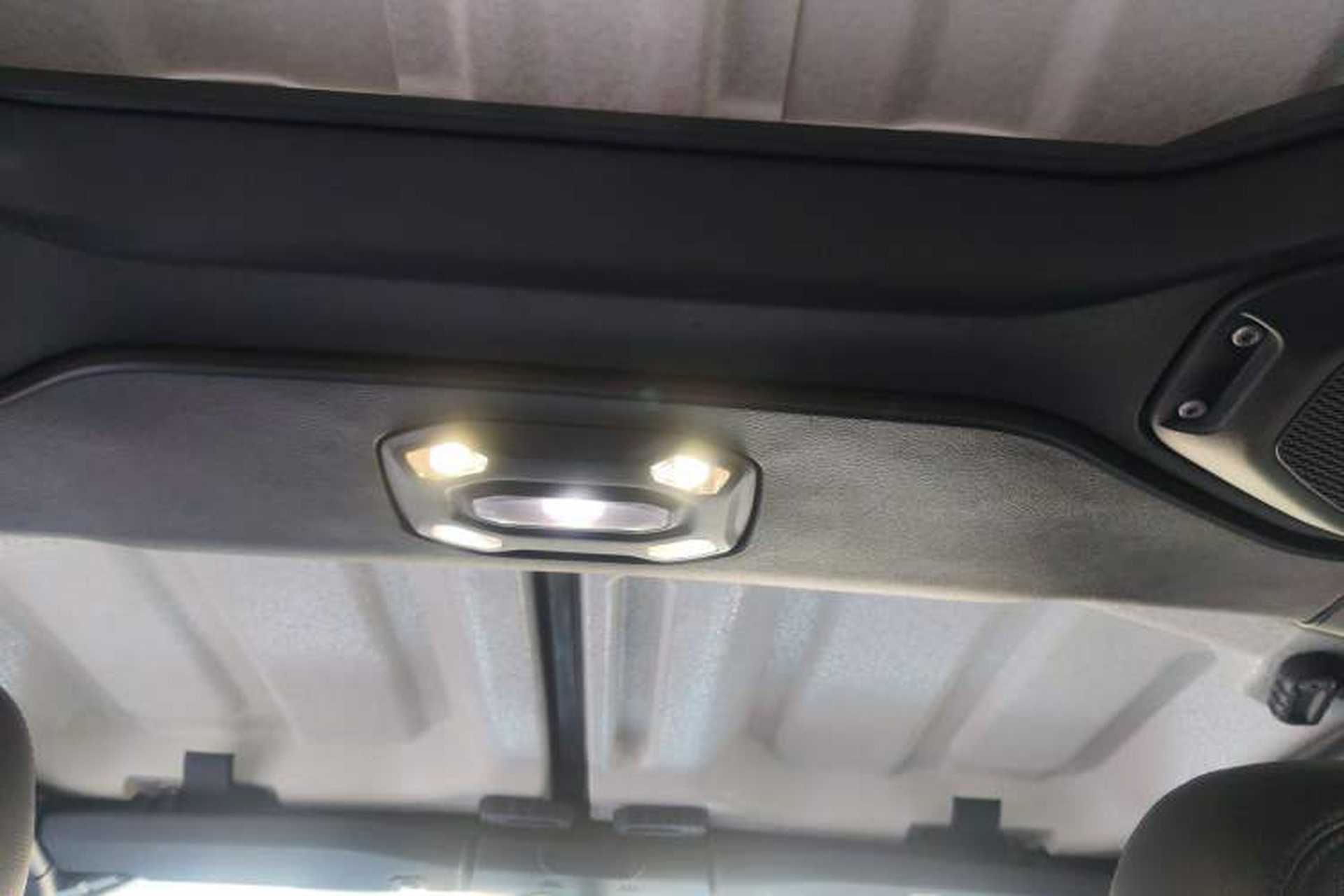 Used Jeep Wrangler 2019 2.0T Sahara 4-Door Version China V Standard Headliner