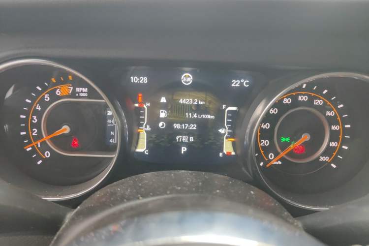 Used Jeep Wrangler 2019 2.0T Sahara Four-Door Version China VI Emission Standard Instrument Cluster