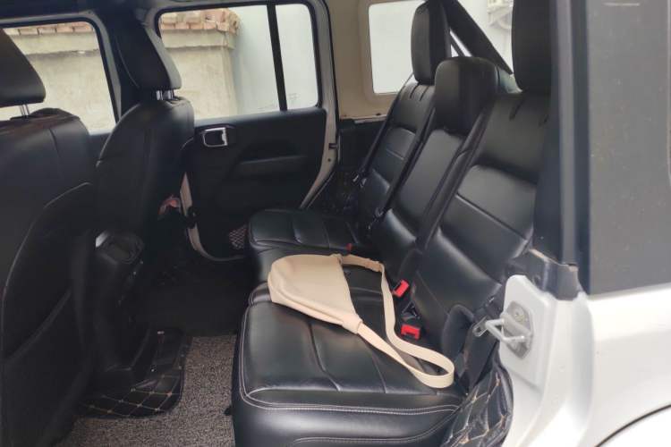 Used Jeep Wrangler  Left Rear Seat