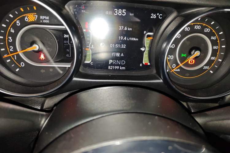Used Jeep Wrangler 2019 2.0T Sahara Four-Door Prestige Edition China V Standard Odometer Close Up