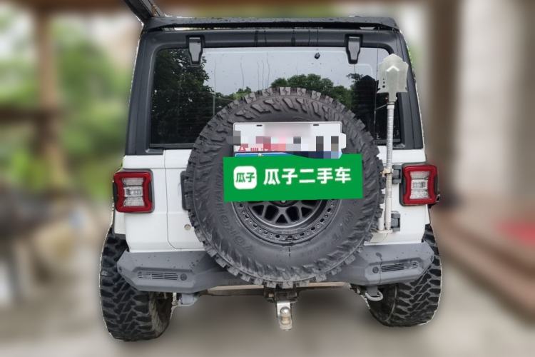 Used Jeep Wrangler 2019 2.0T Sahara 4-Door Version China V Standard Rear