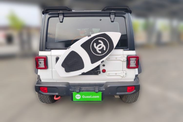 Used Jeep Wrangler 2019 2.0T Sahara Four-Door Version China VI Emission Standard Rear