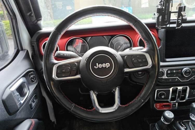 Used Jeep Wrangler 2019 2.0T Rubicon Four-Door Version China VI Emission Standard Steering Wheel