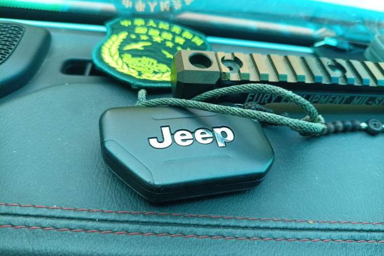 Used Jeep Wrangler 2019 2.0T Rubicon Four-Door Version China VI Emission Standard Vehicle Key