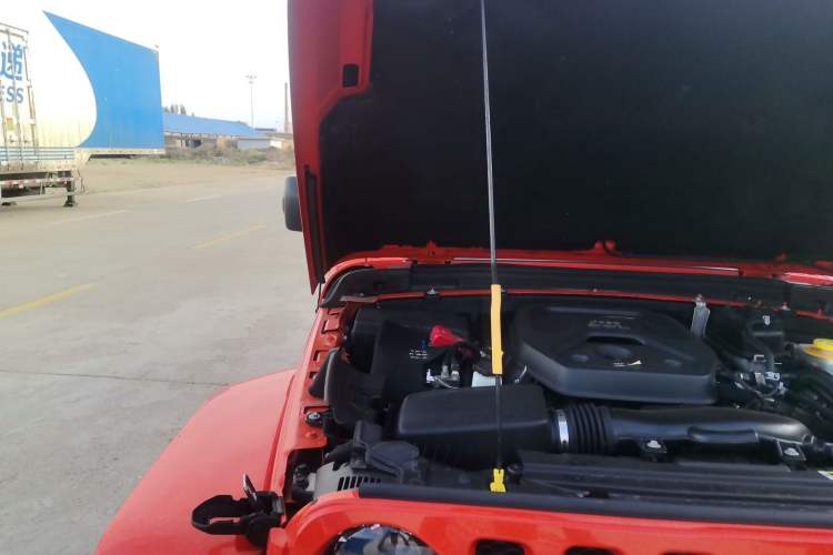 Used Jeep Wrangler  Engine Bay Right