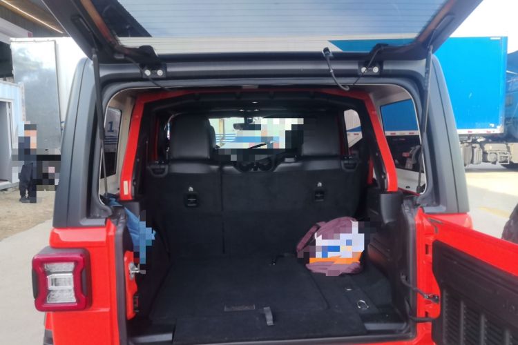 Used Jeep Wrangler  Trunk