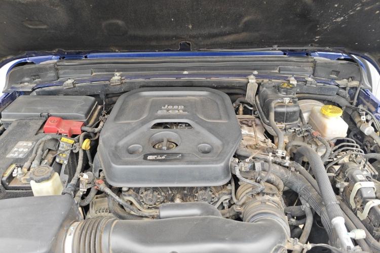 Used Jeep Wrangler  Engine Bay