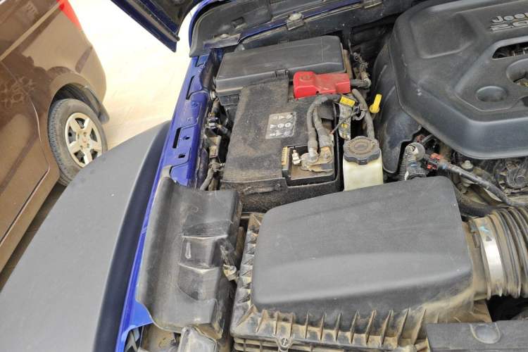 Used Jeep Wrangler  Engine Bay Right
