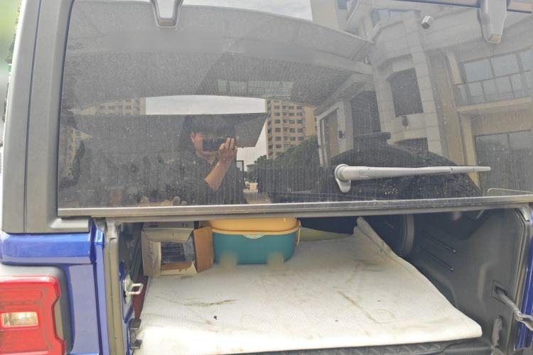 Used Jeep Wrangler  Trunk