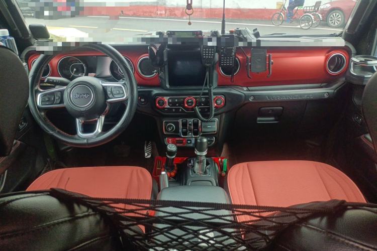 Used Jeep Wrangler  Center Console
