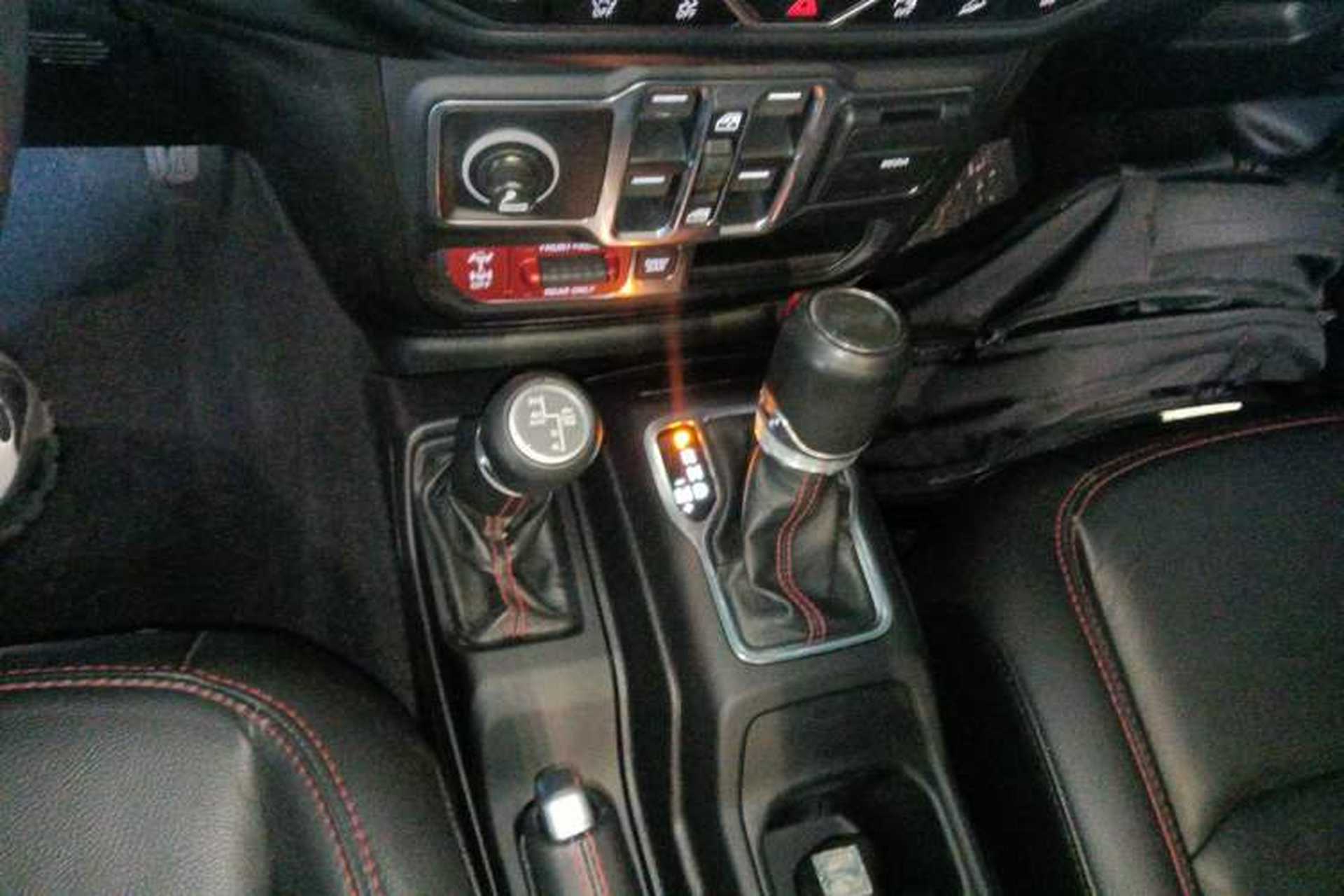 Used Jeep Wrangler 2020 2.0T Rubicon Recon Four-Door Jungle Hero Limited Edition Gear Lever