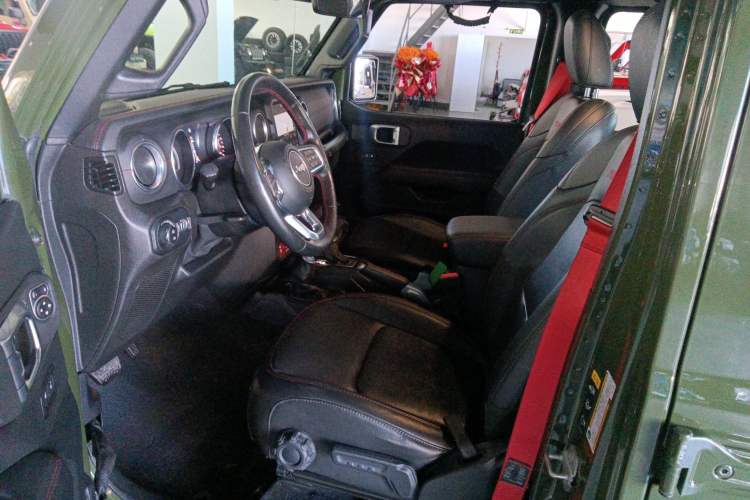 Used Jeep Wrangler 2020 2.0T Rubicon Recon Four-Door Jungle Hero Limited Edition Left Front Seat