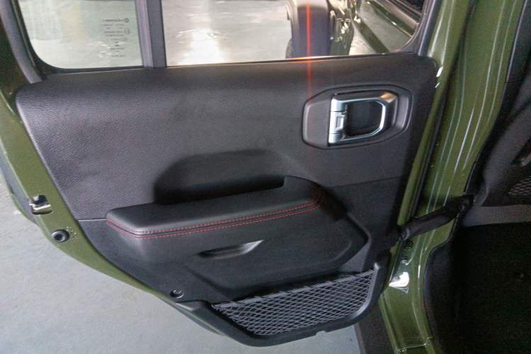 Used Jeep Wrangler 2020 2.0T Rubicon Recon Four-Door Jungle Hero Limited Edition Left Rear Door Interior