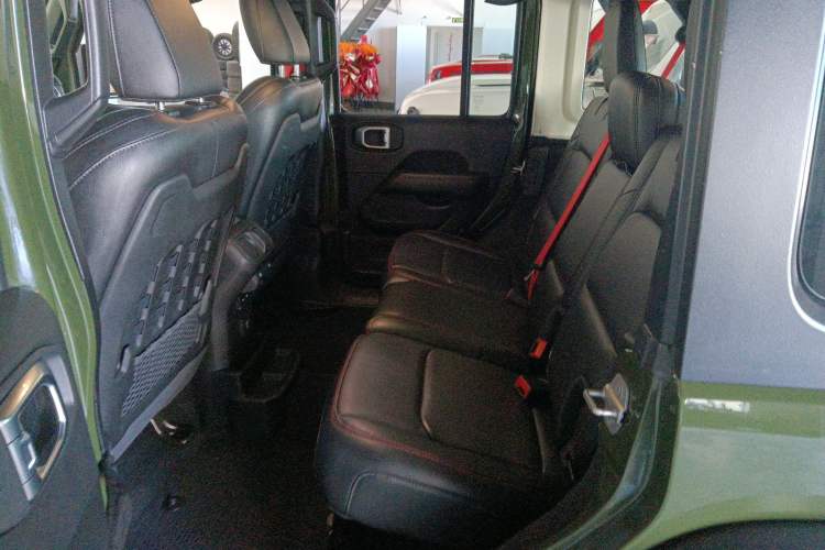 Used Jeep Wrangler 2020 2.0T Rubicon Recon Four-Door Jungle Hero Limited Edition Left Rear Seat